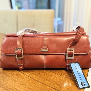 KENNETH COLE - Reaction collection